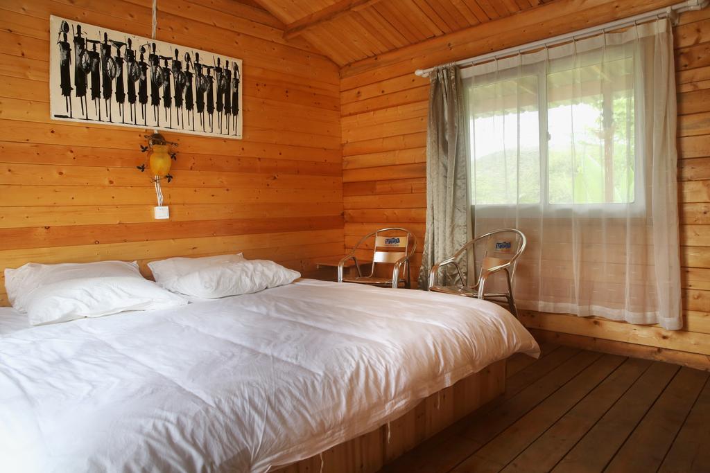Jambo Mara Safari Lodge Ololaimutiek Quarto foto